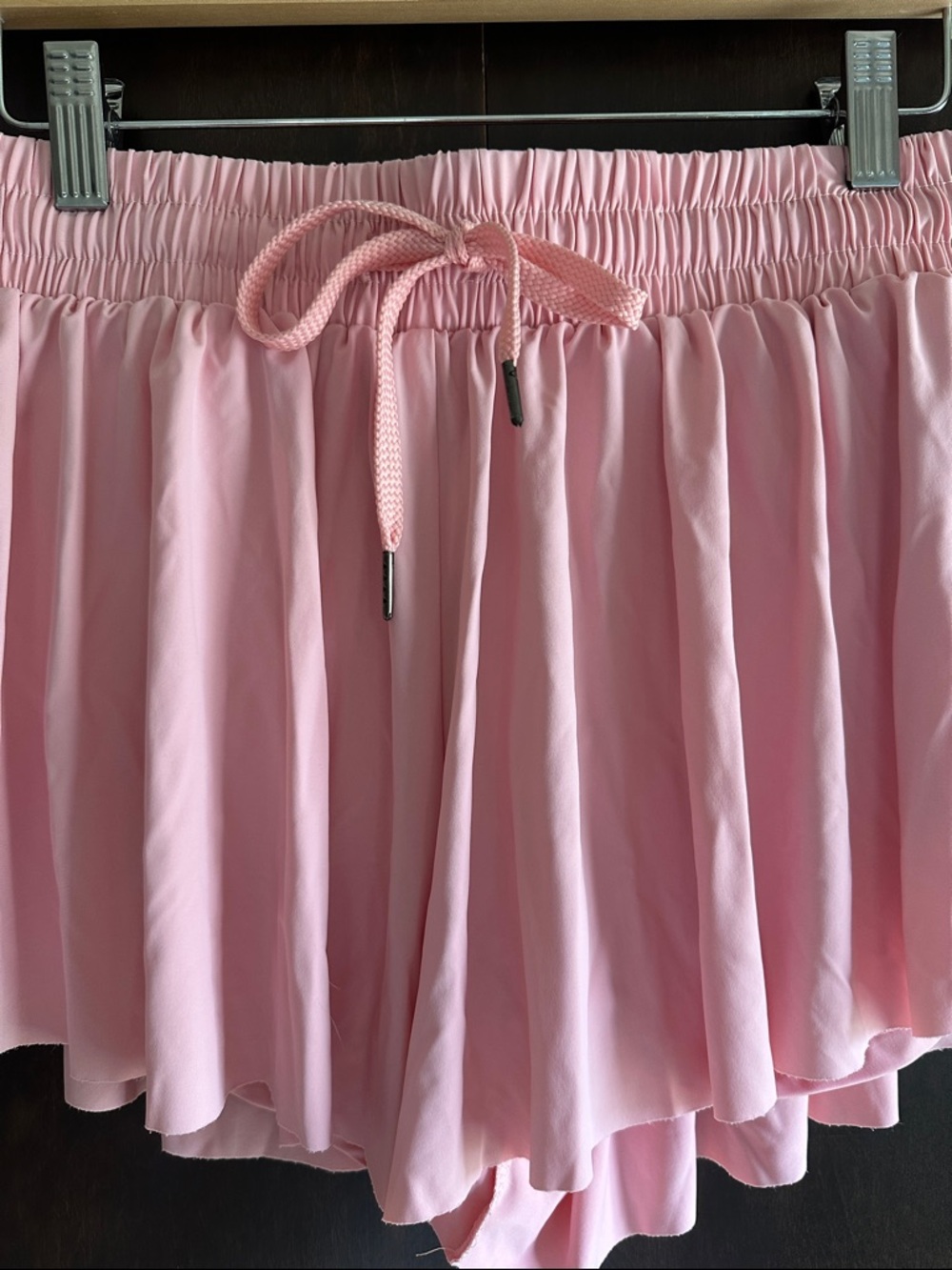 Light Pink Ruffle Drawstring Shorts - Picture 3 of 4